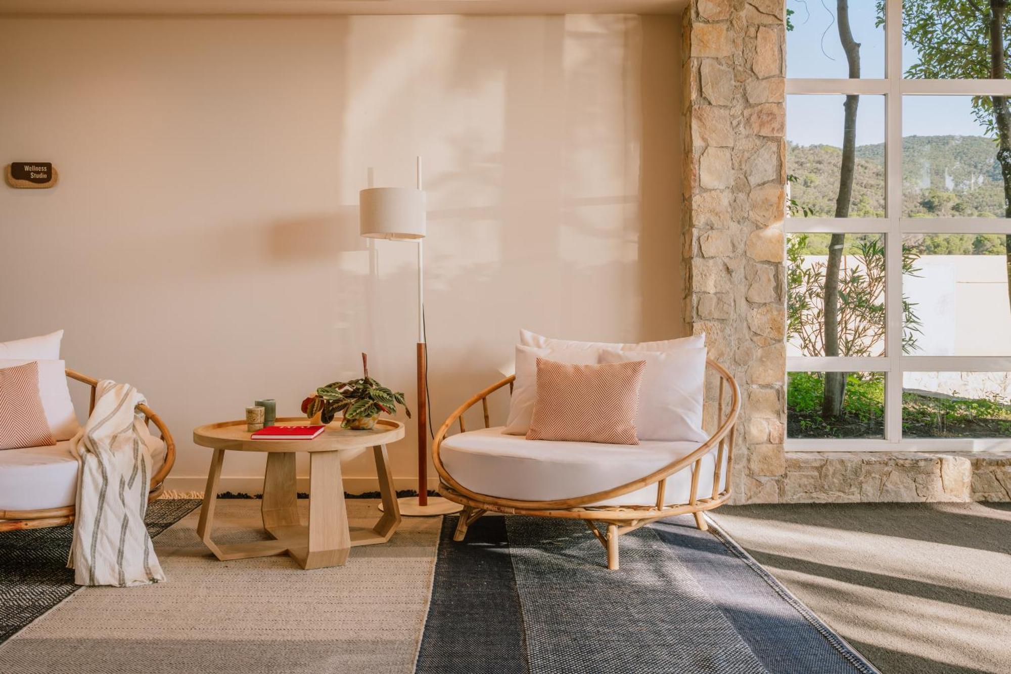 Zel Costa Brava Resort 3*