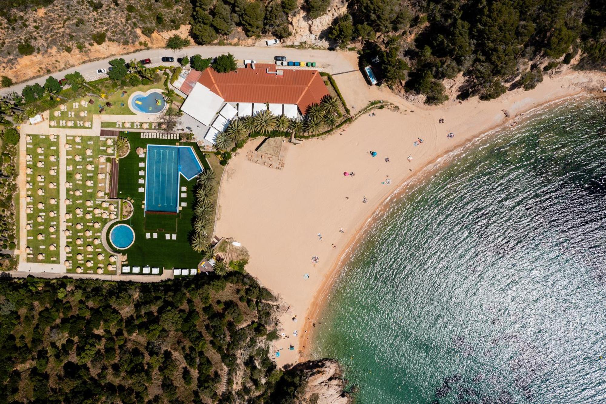 Zel Costa Brava Resort 3*