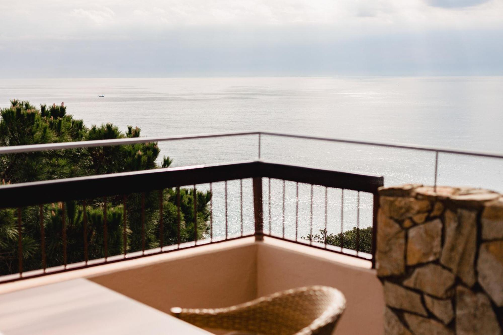 Zel Costa Brava Resort 3*